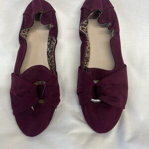 C EST 1946 Women's slip on shoes size 8 new without tags